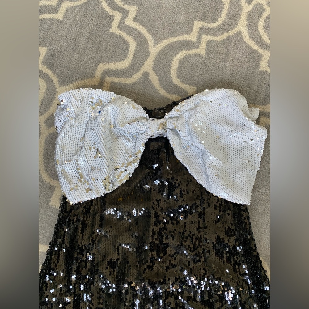 Nasty Gal Contrast Bow Sequin Bodycon Mini Dress Size 6 - New with Tags - Picture 5 of 8